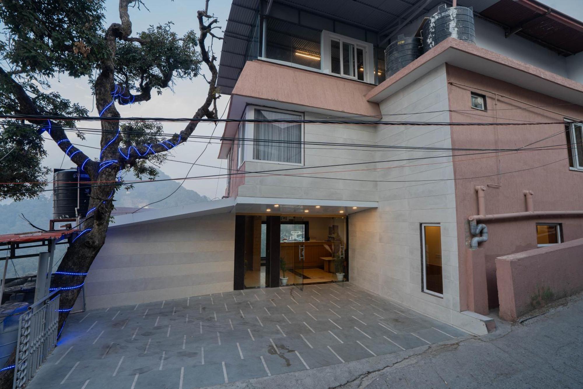 Super Hotel By Perfectstayz Mall Road มัสซูรี ภายนอก รูปภาพ